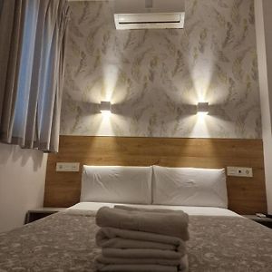 Habitación Doble Pequeña